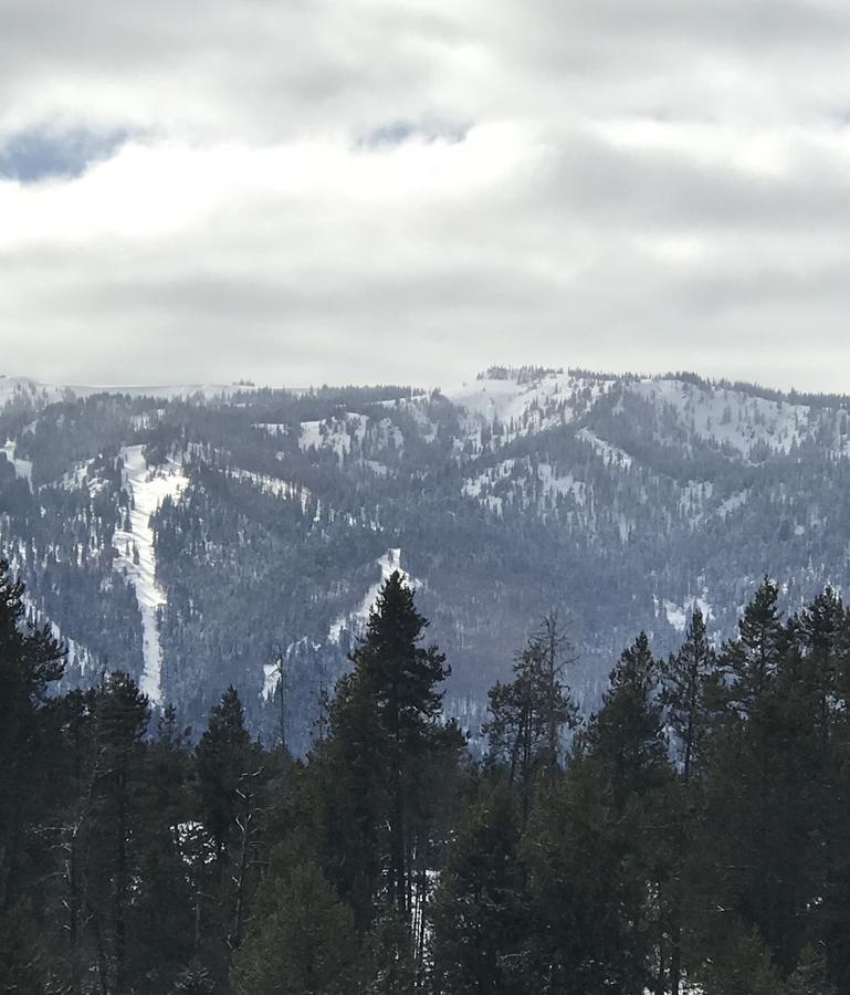 Boulder Creek Inn Donnelly Экстерьер фото