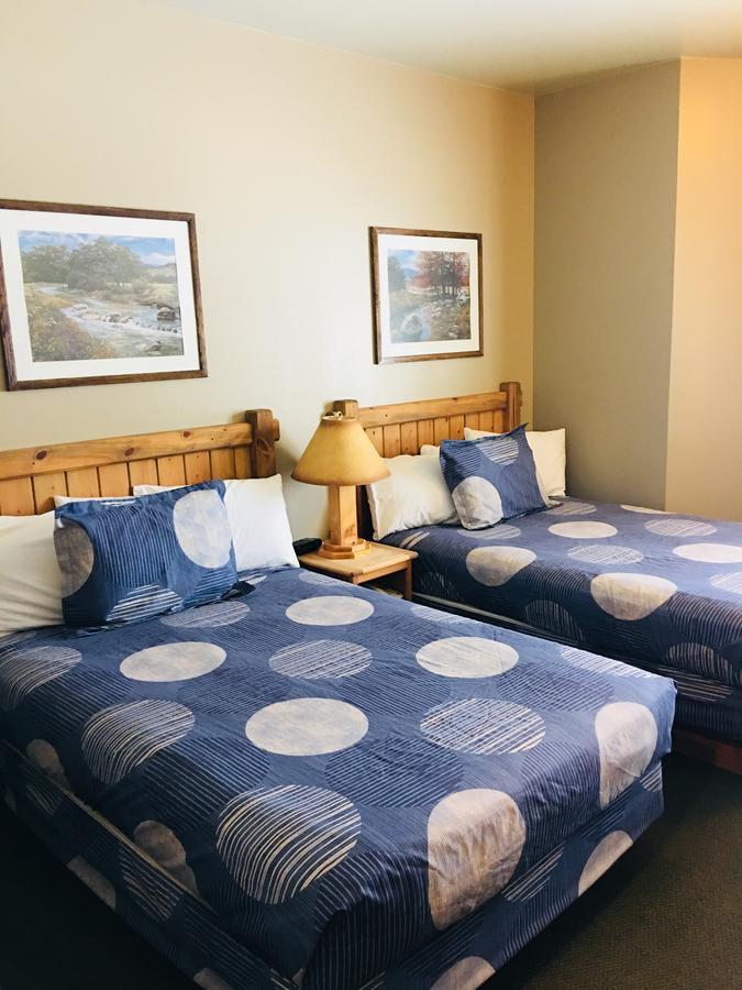 Boulder Creek Inn Donnelly Экстерьер фото